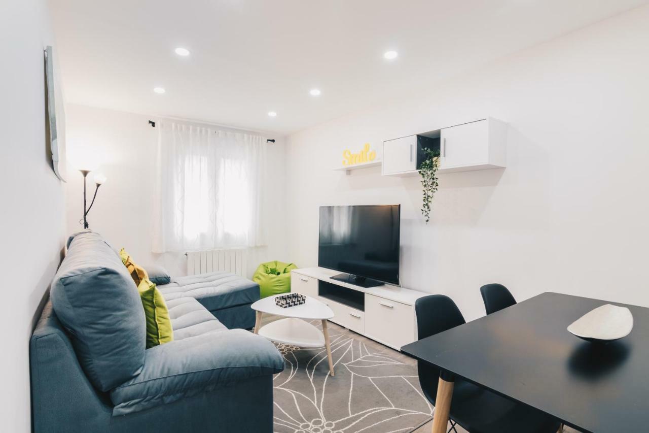 Aiara Apartment By People Rentals Bilbao Exteriör bild